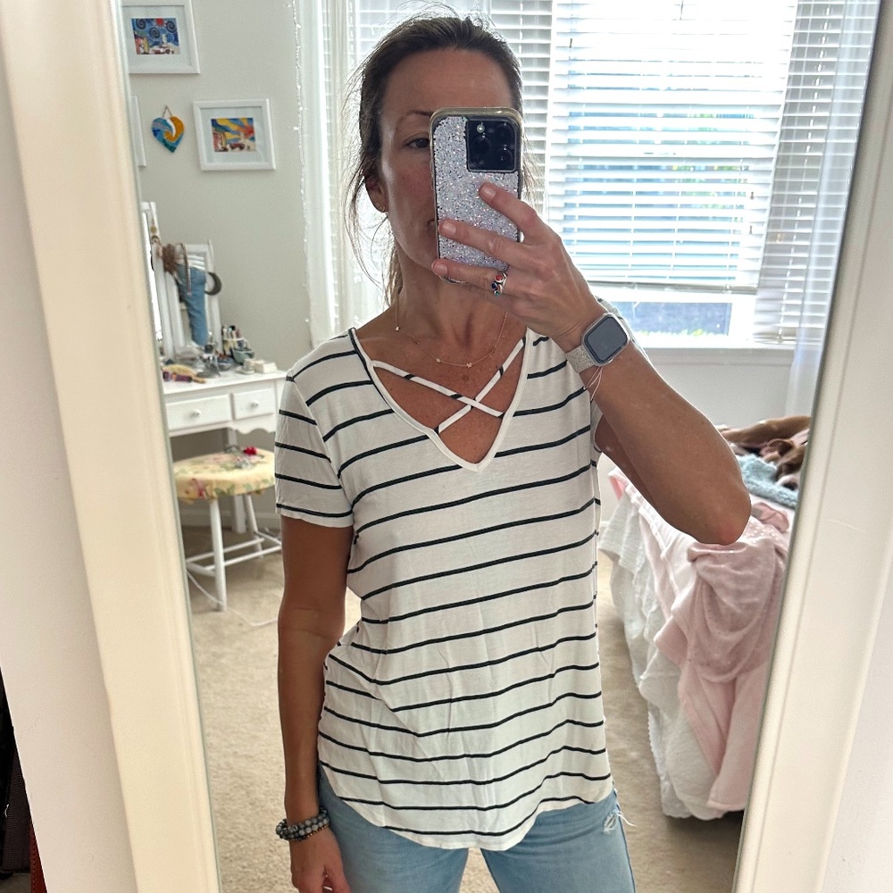 Emory Park Criss Cross Striped T-Shirt - Women's Small